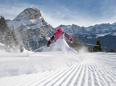 Skiing in Val di Fassa